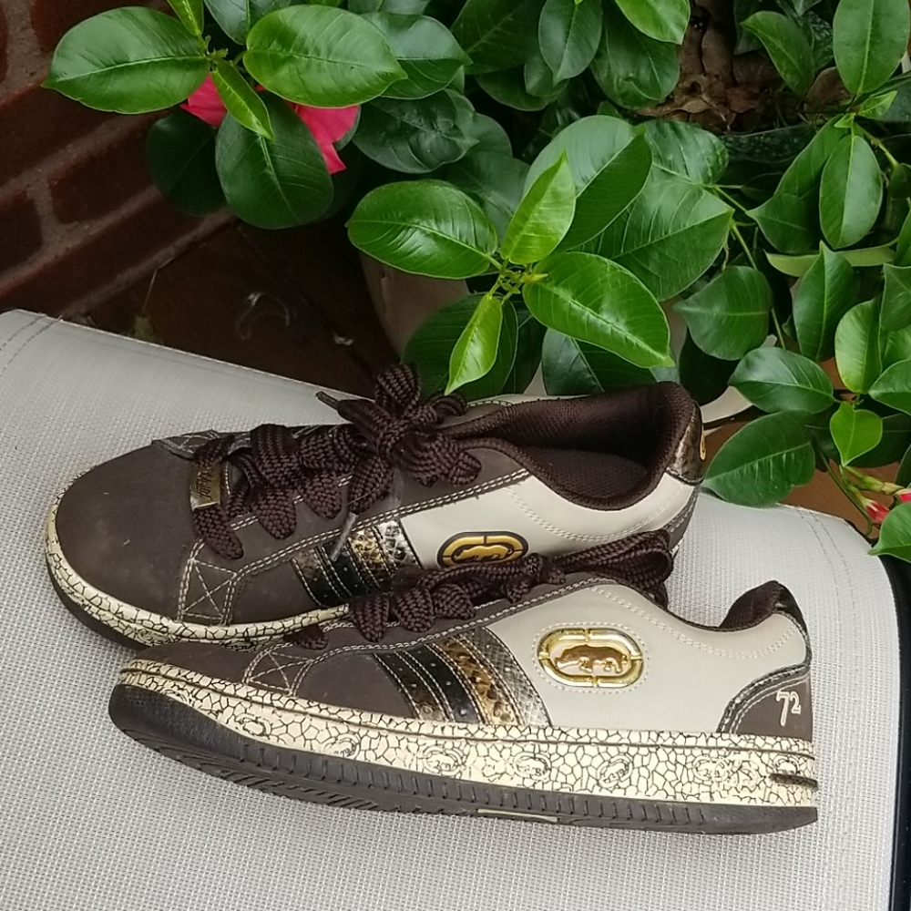 Ecko Unlimited Sz M Sneaker GUC  Sz 5